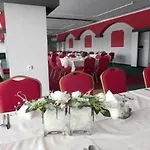 Garni Junior Hotell Bratislava