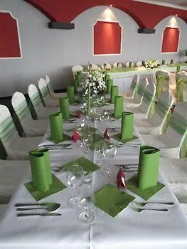 Hotell Garni Junior 3*