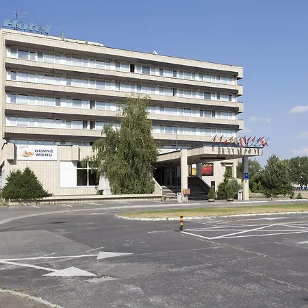 Hotel Garni Junior 3*