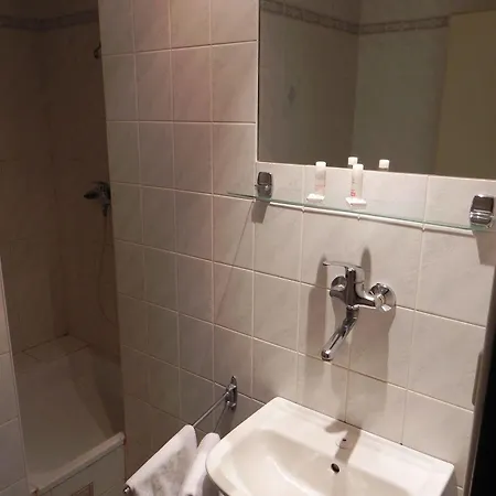 Garni Junior Hotell Bratislava