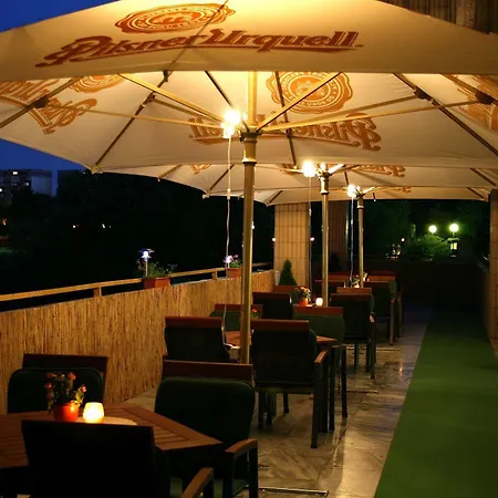 Hotel Garni Junior 3*