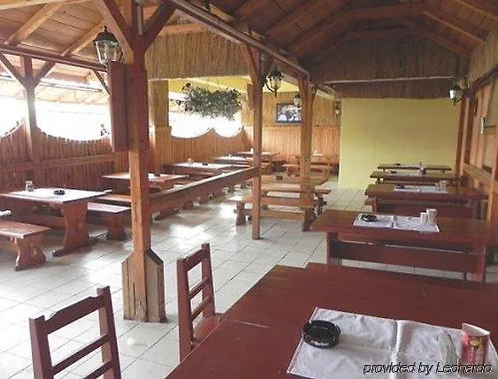 Garni Junior Hotel 3*