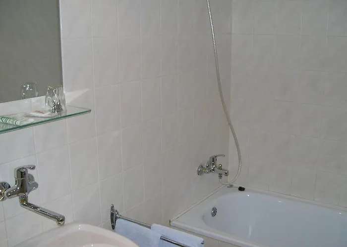 Hotel Garni Junior 3*