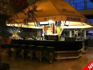 Отель Garni Junior Братислава